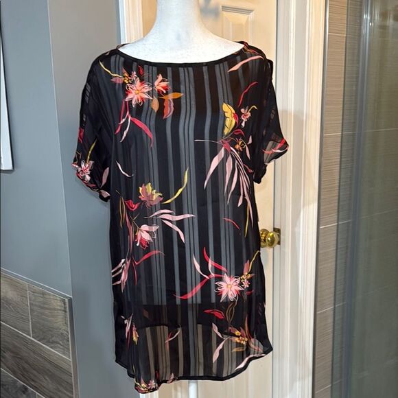 NWT 14th‎ & Union Womens Popover Tunic Black and Floral Small Top - Picture 2 of 7